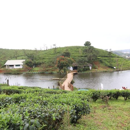 Хостел Vagamon Lake Palace Екстер'єр фото