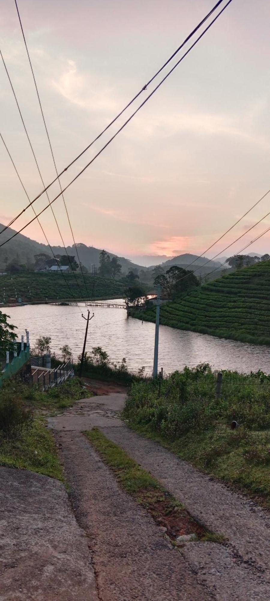 Хостел Vagamon Lake Palace Екстер'єр фото